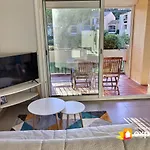 Apartment Le Pin Parasol A - 3 Personnes By K6 *