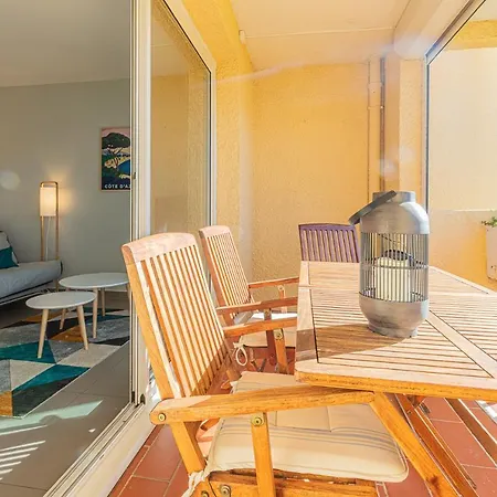 Le Pin Parasol A - 3 Personnes By K6 * Cassis