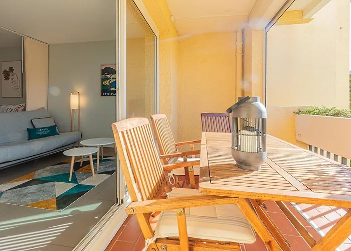 Le Pin Parasol A - 3 Personnes By K6 * Cassis